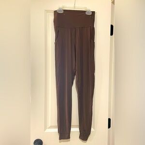Never worn Commando Butter High Rise Jogger in chocolate brown.